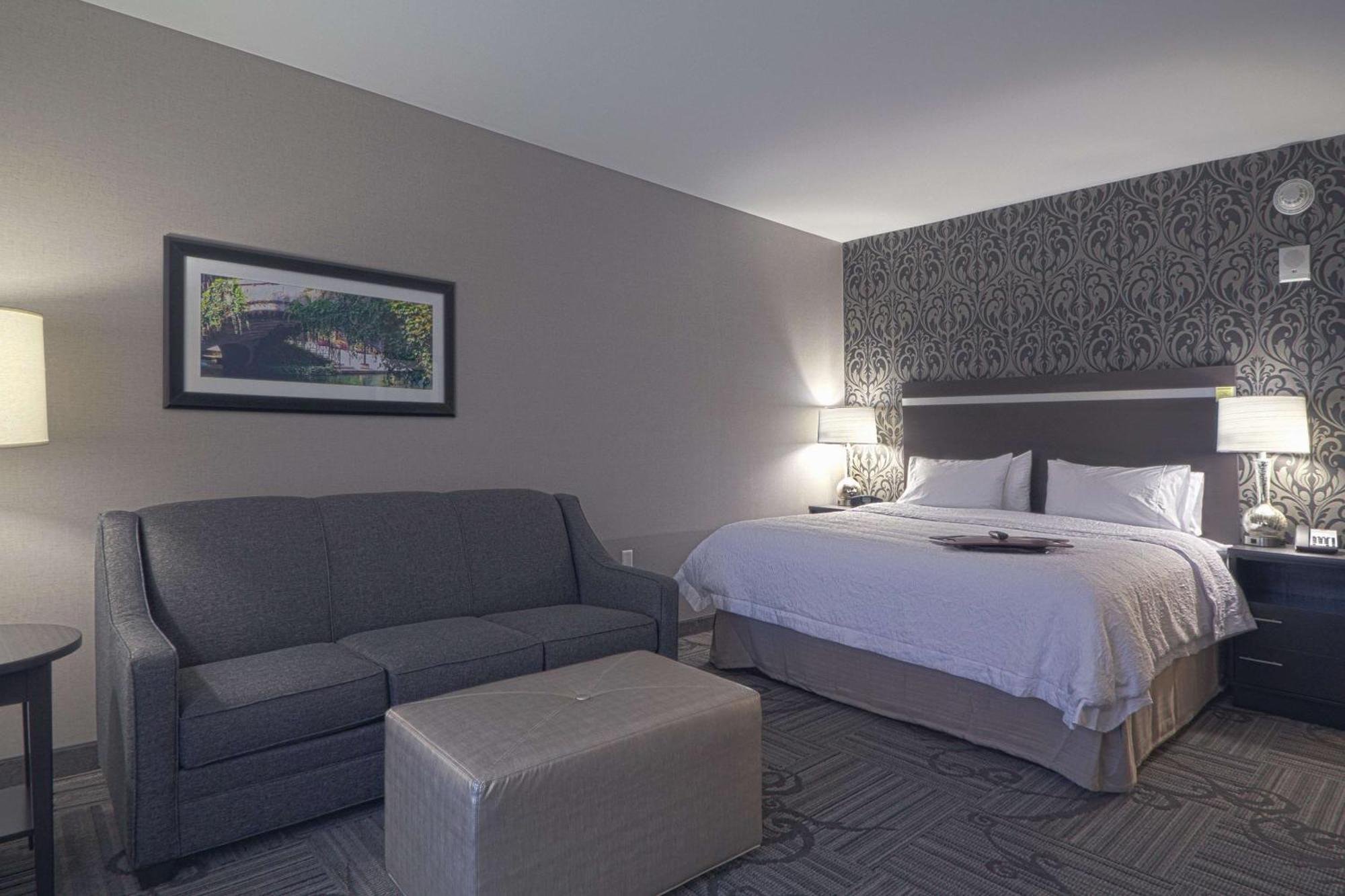 Hampton Inn & Suites Columbus/University Area מראה חיצוני תמונה