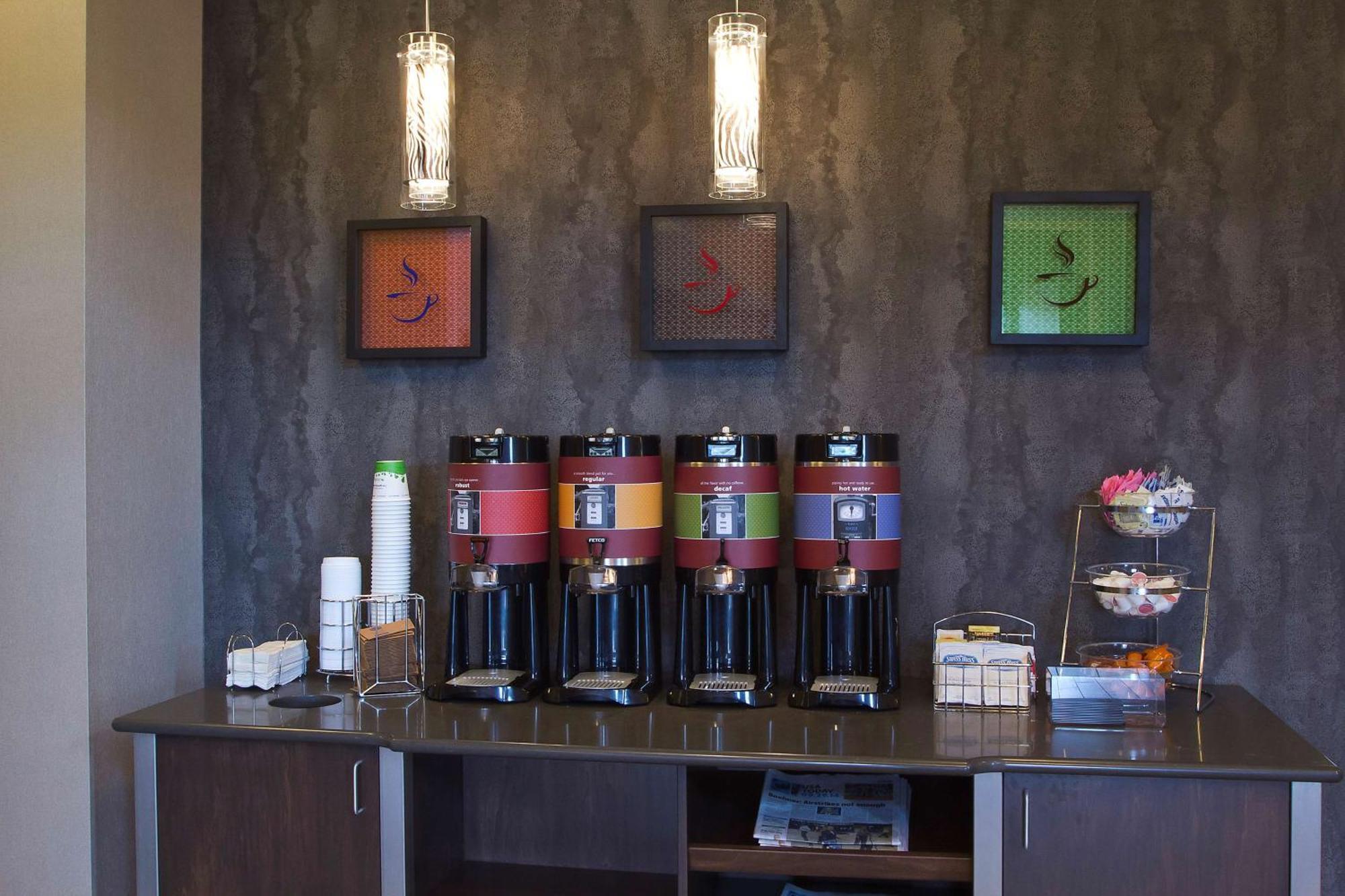 Hampton Inn & Suites Columbus/University Area מראה חיצוני תמונה