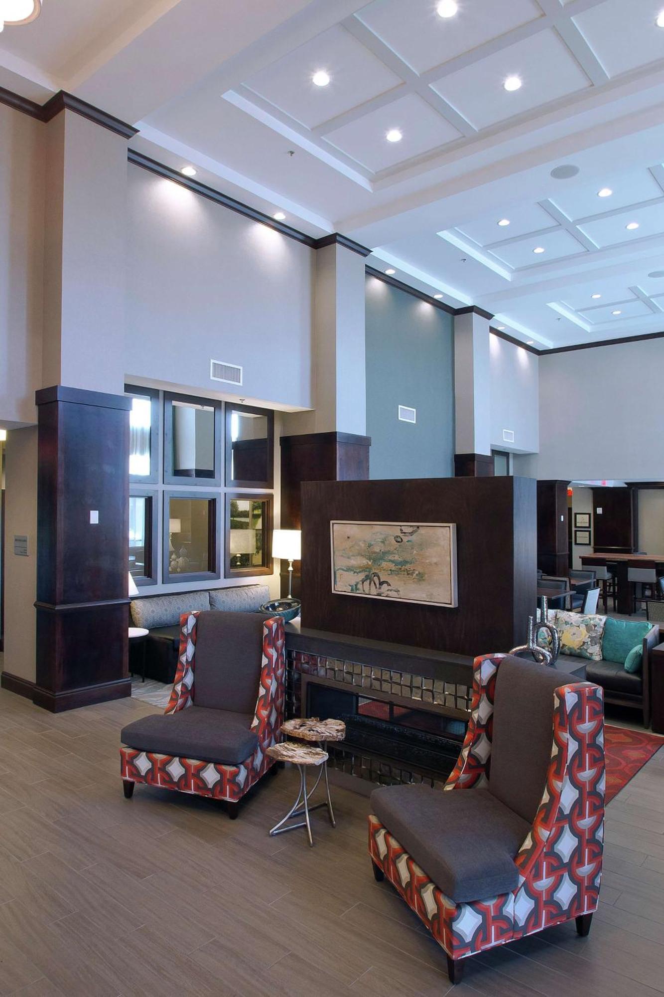Hampton Inn & Suites Columbus/University Area מראה חיצוני תמונה