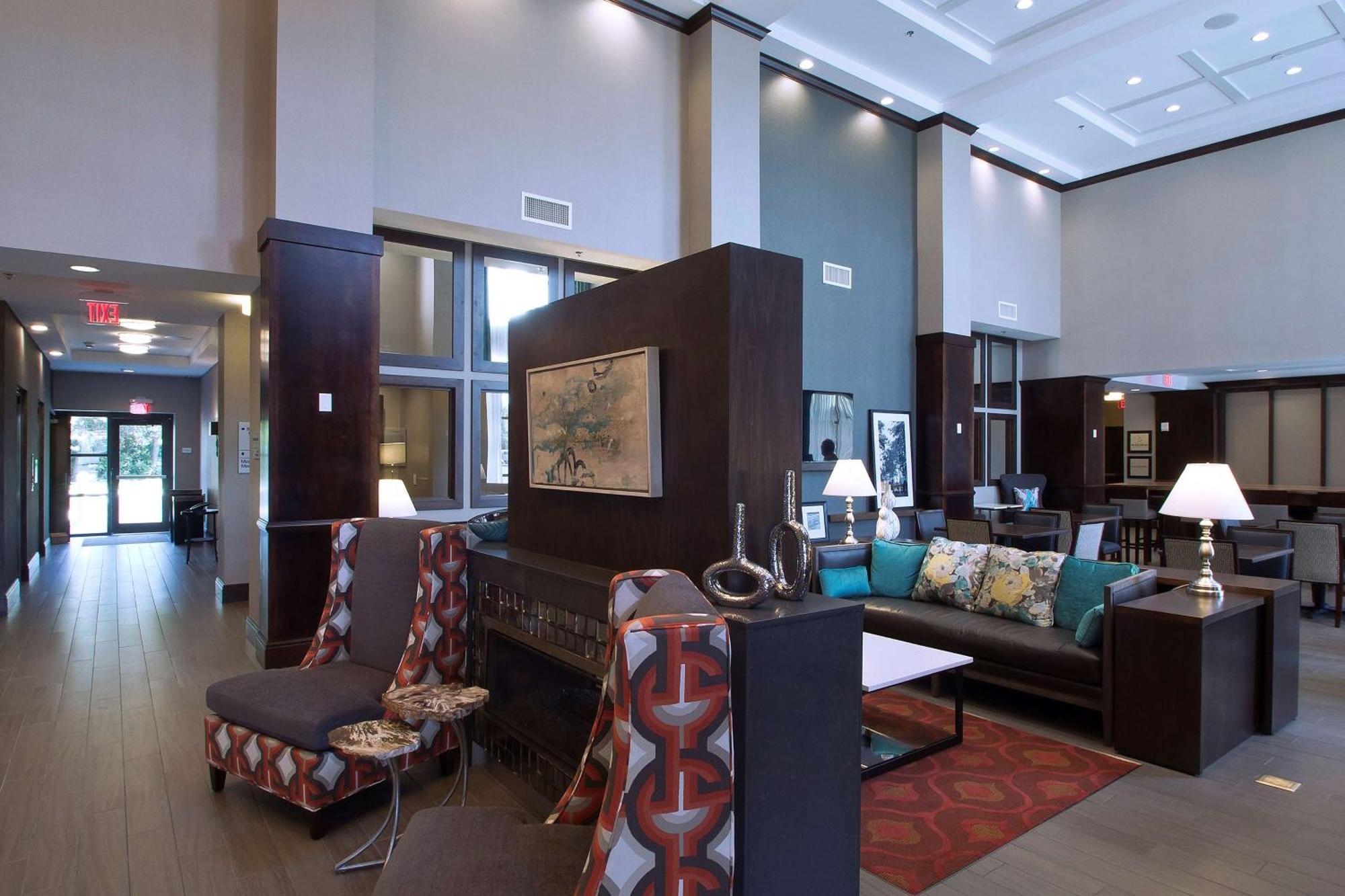 Hampton Inn & Suites Columbus/University Area מראה חיצוני תמונה